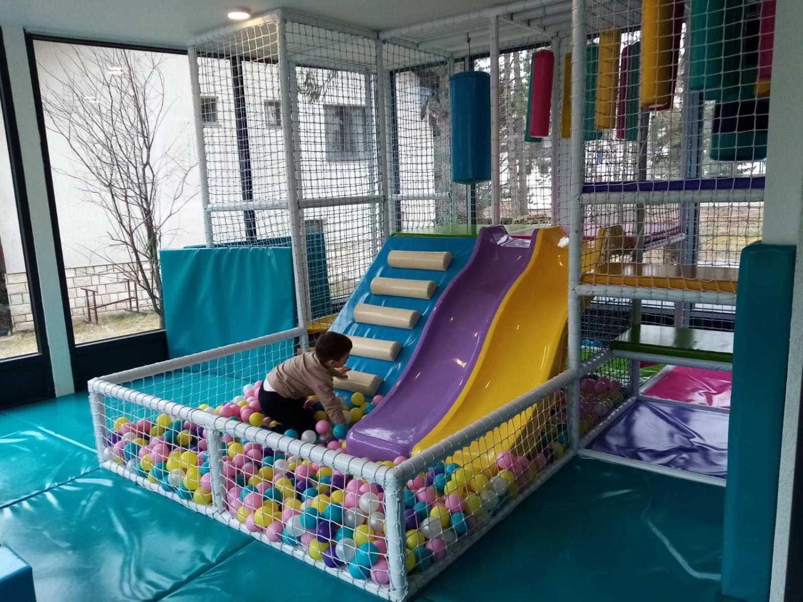 Mans Lux 8 Apartman ズラティボール エクステリア 写真