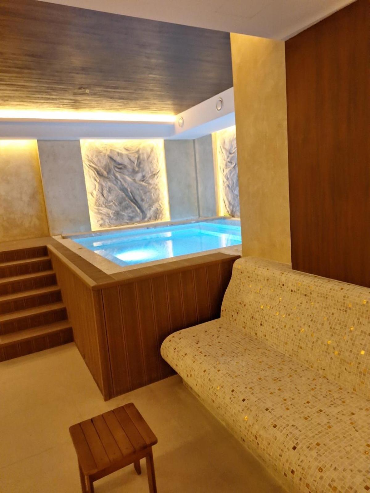 Mans Lux 8 Apartman ズラティボール エクステリア 写真