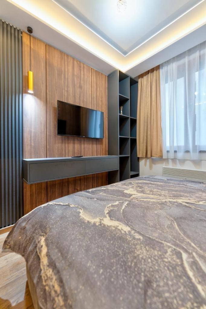 Mans Lux 8 Apartman ズラティボール エクステリア 写真