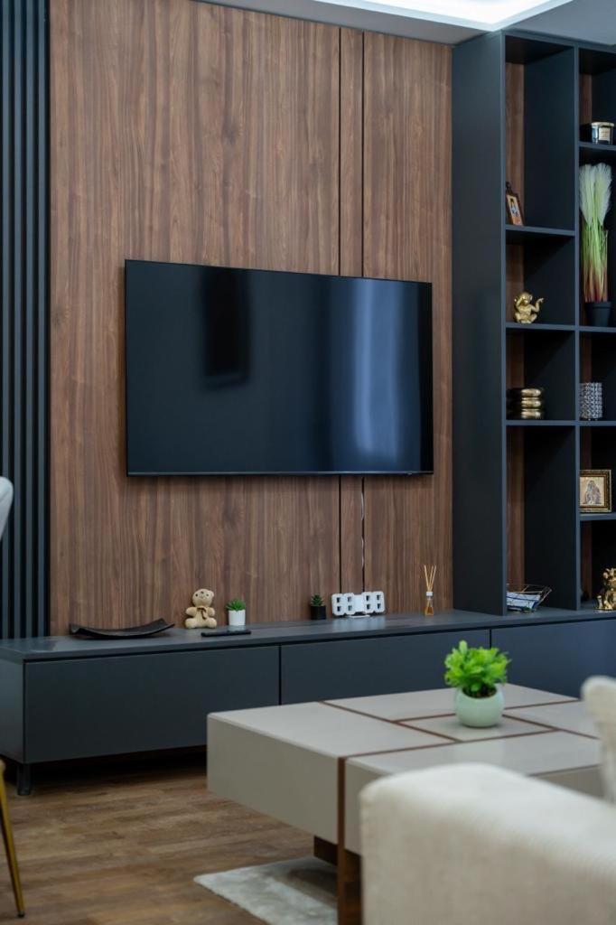 Mans Lux 8 Apartman ズラティボール エクステリア 写真
